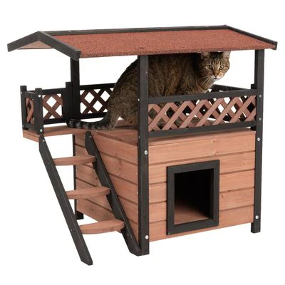 Maisonnette pour chat avec un chat sur la terrasse